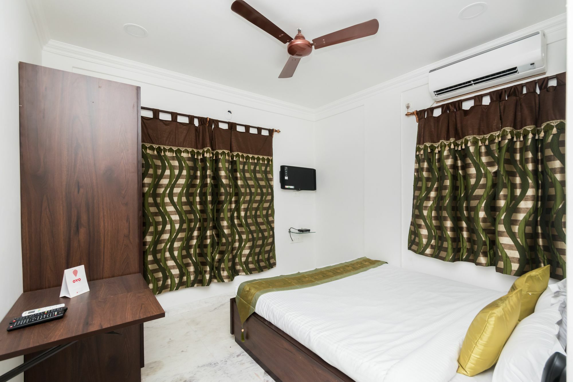 Super Hotel O New Town Near Axis Mall Formerly Spandan Inn Calcutta Extérieur photo